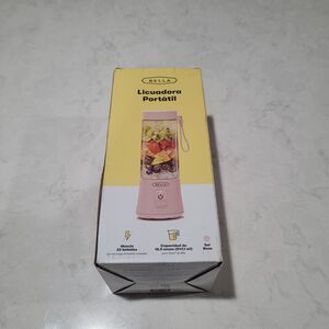 Bella Pro Series Portable To Go Blender Pink New OPEN Box